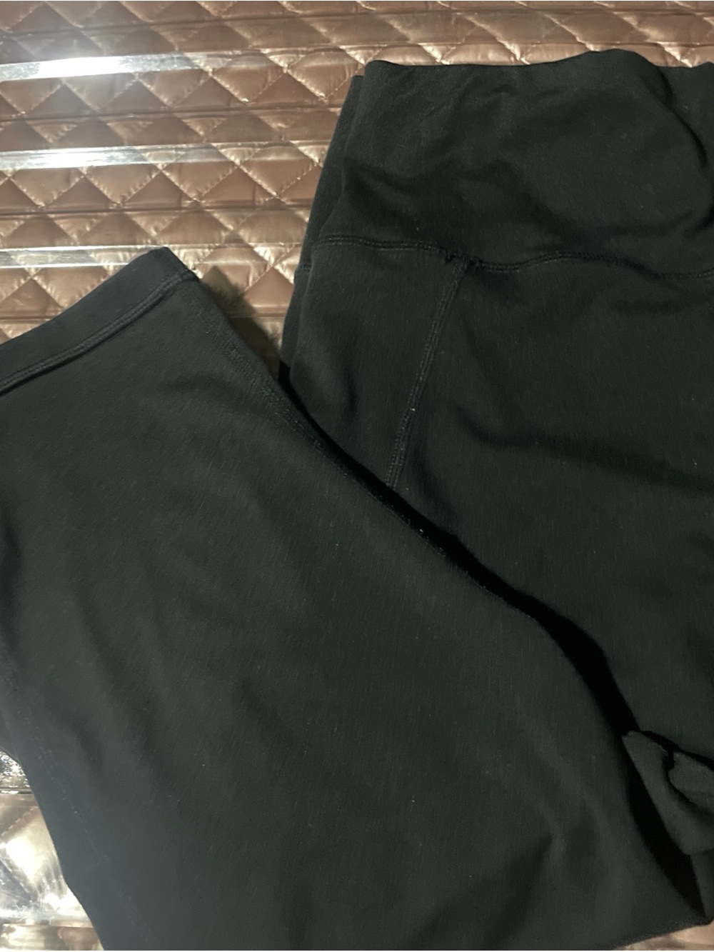 32 Degrees Black Performance Leggings with Metallic Logo